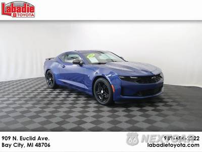 2024 Chevrolet Camaro 1LT Coupe - zdjęcie 1 z 30 - miniatura