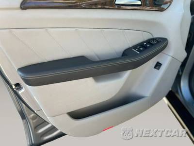 2015 Mercedes-Benz GL 350 BlueTEC 4MATIC - zdjęcie 17 z 40 - miniatura
