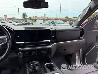2022 Chevrolet Silverado 1500 LTZ Crew Cab Short Bed 1LZ - zdjęcie 15 z 20 - miniatura