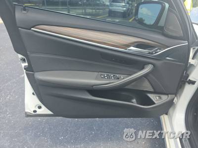 2023 BMW 5 Series Sedan 530i - zdjęcie 9 z 32 - miniatura