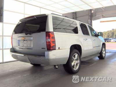 2012 Chevrolet Suburban 1500 LTZ 1LZ - zdjęcie 4 z 60 - miniatura