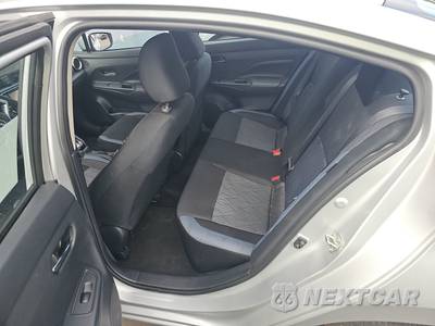 2024 Nissan Versa SV - zdjęcie 13 z 23 - miniatura