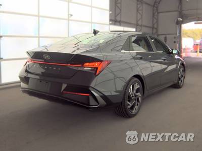 2025 Hyundai Elantra SEL Convenience - zdjęcie 4 z 23 - miniatura