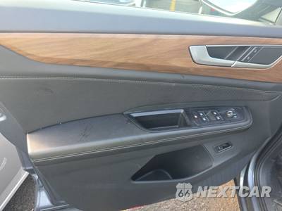 2025 Volkswagen Atlas 2.0T SE w/Technology - zdjęcie 9 z 30 - miniatura