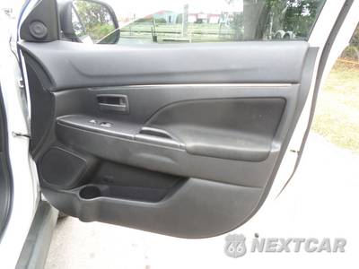 2014 Mitsubishi Outlander Sport ES - zdjęcie 15 z 23 - miniatura