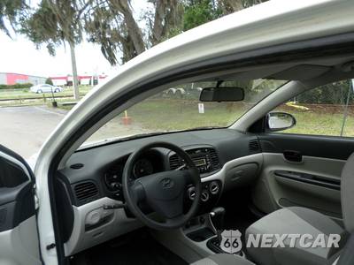 2008 Hyundai Accent GS Hatchback - zdjęcie 20 z 21 - miniatura