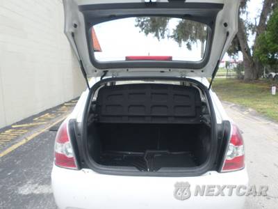 2008 Hyundai Accent GS Hatchback - zdjęcie 8 z 21 - miniatura