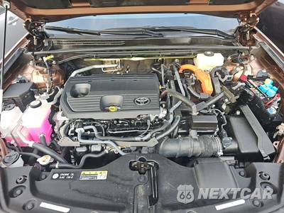 2025 Toyota Crown Signia Limited - zdjęcie 15 z 23 - miniatura