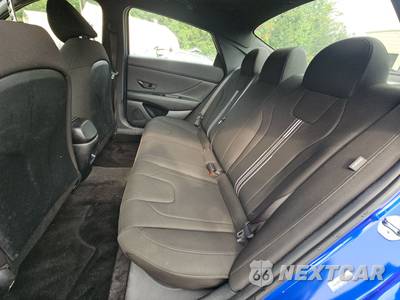 2025 Hyundai Elantra SEL Sport - zdjęcie 13 z 36 - miniatura