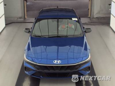 2025 Hyundai Elantra SEL Sport - zdjęcie 2 z 36 - miniatura