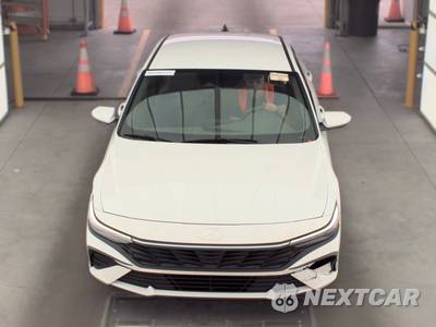 2024 Hyundai Elantra SEL - zdjęcie 2 z 33 - miniatura