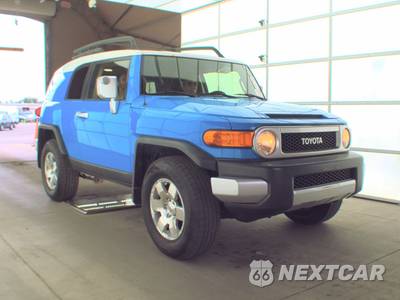 2008 Toyota FJ Cruiser w/Rear Doors - zdjęcie 3 z 39 - miniatura