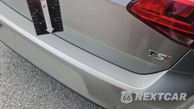 2016 Volkswagen Golf 1.8T SE Hatchback - zdjęcie 20 z 24 - miniatura