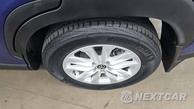 2022 Toyota Corolla Cross LE - zdjęcie 22 z 27 - miniatura