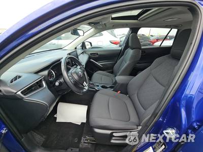 2022 Toyota Corolla Cross LE - zdjęcie 7 z 27 - miniatura