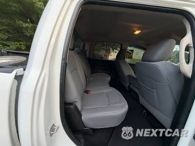 2013 Ram 2500 Tradesman Crew Cab Medium Bed - zdjęcie 12 z 25 - miniatura