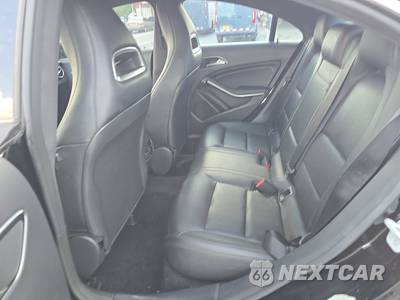 2015 Mercedes-Benz CLA 250 - zdjęcie 13 z 43 - miniatura
