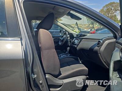 2021 Nissan Rogue Sport S - zdjęcie 8 z 26 - miniatura