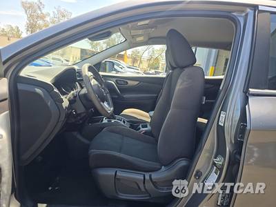 2021 Nissan Rogue Sport S - zdjęcie 7 z 26 - miniatura