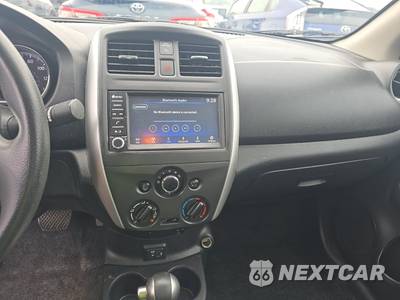 2019 Nissan Versa Sedan SV - zdjęcie 11 z 32 - miniatura