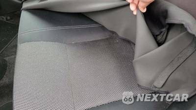 2019 Nissan Versa Sedan SV - zdjęcie 25 z 32 - miniatura