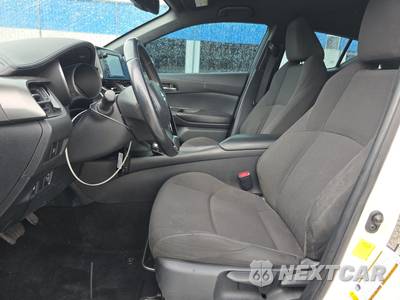 2018 Toyota C-HR XLE - zdjęcie 7 z 43 - miniatura