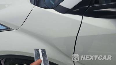 2018 Toyota C-HR XLE - zdjęcie 42 z 43 - miniatura