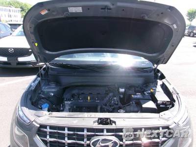 2025 Hyundai Venue SEL - zdjęcie 3 z 25 - miniatura