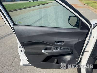 2024 Nissan Kicks SV - zdjęcie 12 z 23 - miniatura