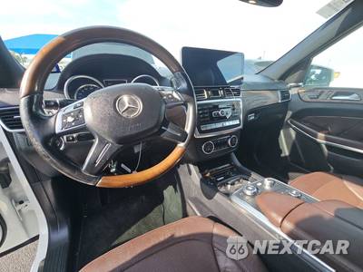 2015 Mercedes-Benz GL 550 4MATIC - zdjęcie 11 z 34 - miniatura