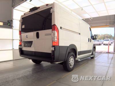 2025 Ram ProMaster 2500 Cargo Van Tradesman w/Passenger Seat Low Roof 136.0" WB - zdjęcie 4 z 22 - miniatura