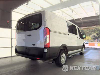 2025 Ford Transit 250 Cargo Van Low Roof 130.0" WB - zdjęcie 4 z 20 - miniatura