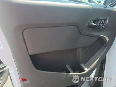 2025 Ford Transit 250 Cargo Van Low Roof 130.0" WB - zdjęcie 9 z 20 - miniatura