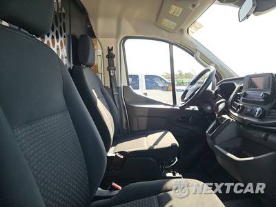 2025 Ford Transit 250 Cargo Van Low Roof 130.0" WB - zdjęcie 8 z 24 - miniatura