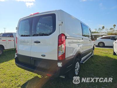 2025 Ford Transit 250 Cargo Van Low Roof 130.0" WB - zdjęcie 4 z 24 - miniatura