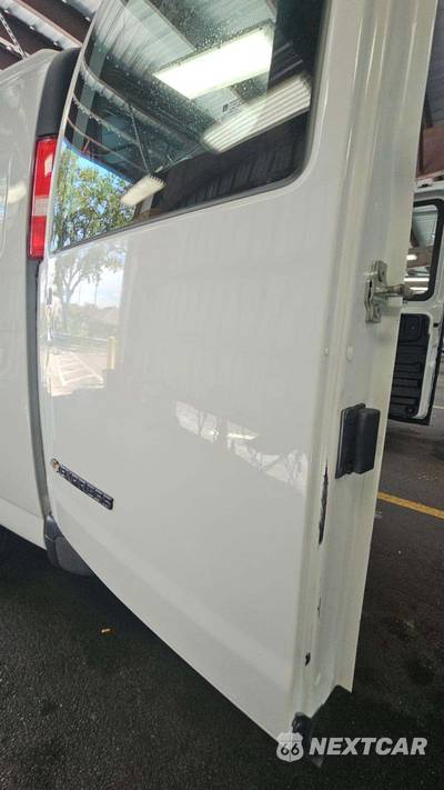 2025 Chevrolet Express 2500 Cargo Van 1WT 135.0" WB - zdjęcie 22 z 23 - miniatura