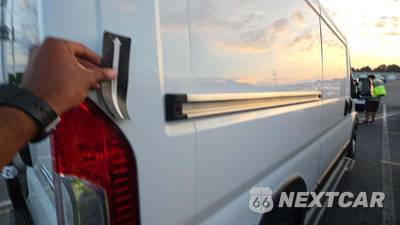 2025 Ram ProMaster 2500 Cargo Van Tradesman w/Passenger Seat Low Roof 136.0" WB - zdjęcie 26 z 28 - miniatura