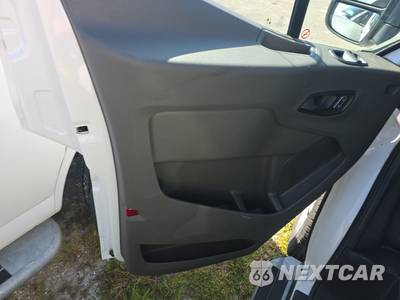 2025 Ford Transit 250 Cargo Van Low Roof 130.0" WB - zdjęcie 9 z 25 - miniatura