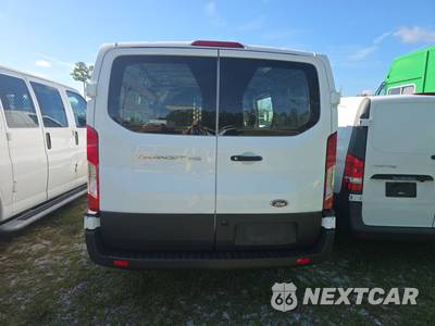 2025 Ford Transit 250 Cargo Van Low Roof 130.0" WB - zdjęcie 5 z 25 - miniatura