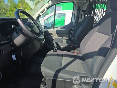 2025 Ford Transit 250 Cargo Van Low Roof 130.0" WB - zdjęcie 7 z 25 - miniatura