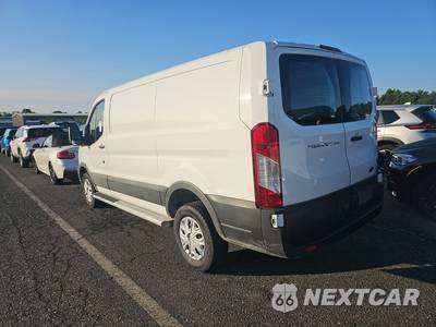 2025 Ford Transit 250 Cargo Van Low Roof 130.0" WB - zdjęcie 6 z 25 - miniatura