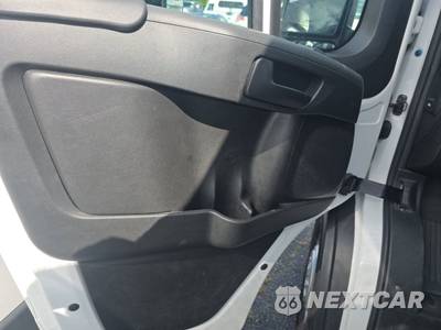 2025 Ram ProMaster 2500 Cargo Van Tradesman w/Passenger Seat Low Roof 136.0" WB - zdjęcie 9 z 20 - miniatura