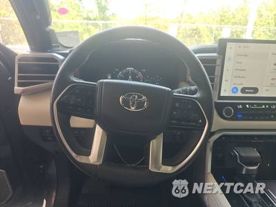 2023 Toyota Sequoia Capstone - zdjęcie 10 z 19 - miniatura