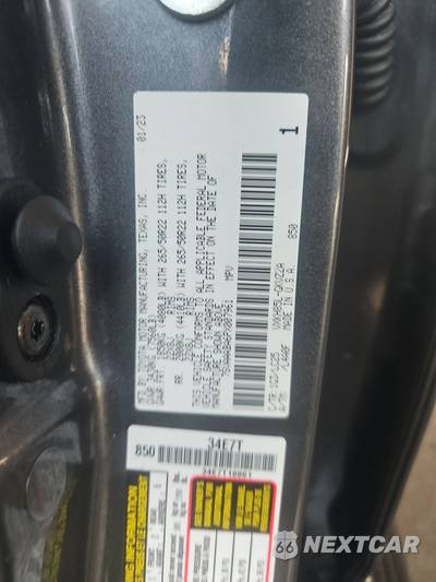 2023 Toyota Sequoia Capstone - zdjęcie 15 z 19 - miniatura