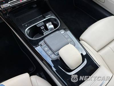 2021 Mercedes-Benz A 220 - zdjęcie 26 z 35 - miniatura