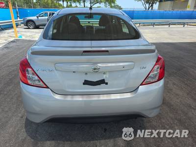2019 Nissan Versa Sedan SV - zdjęcie 5 z 26 - miniatura