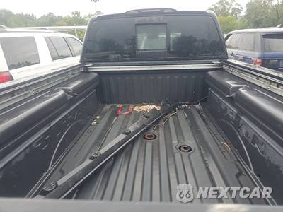 2019 Nissan TITAN XD PRO-4X Crew Cab Medium Bed - zdjęcie 23 z 26 - miniatura