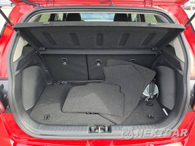 2026 Hyundai Venue SEL - zdjęcie 16 z 19 - miniatura