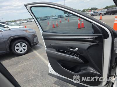 2023 Hyundai Tucson Limited - zdjęcie 9 z 30 - miniatura