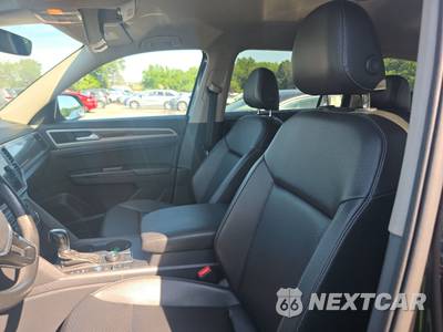 2019 Volkswagen Atlas V6 SE w/Technology - zdjęcie 7 z 32 - miniatura